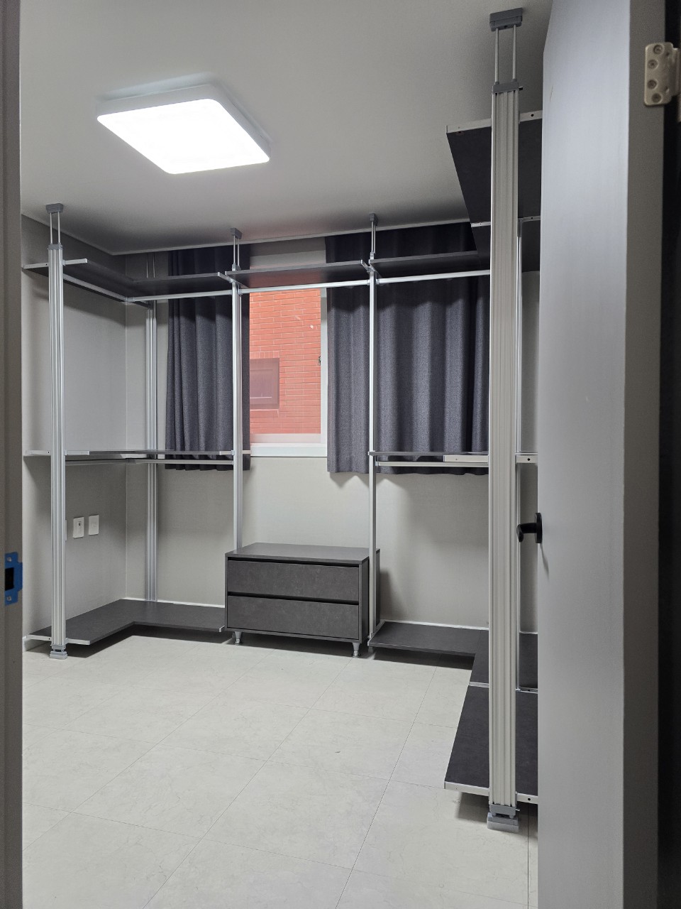 [다크스톤 + ㄷ자]